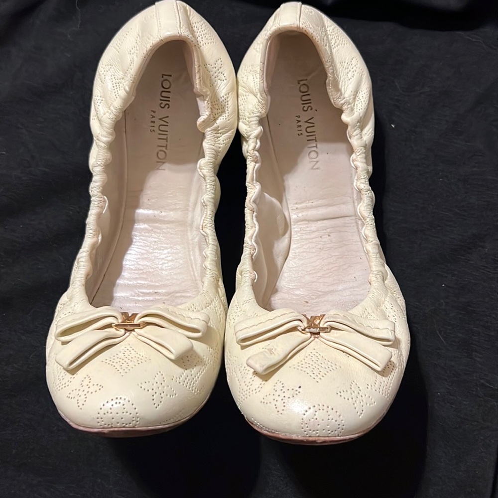 Louis Vuitton Ballet Flats